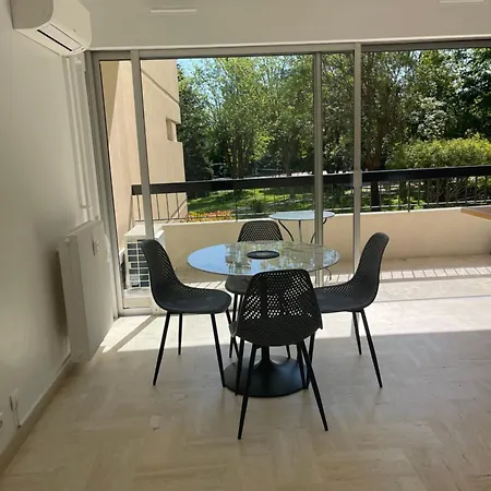 Parc Baie Des Anges Apartamento *